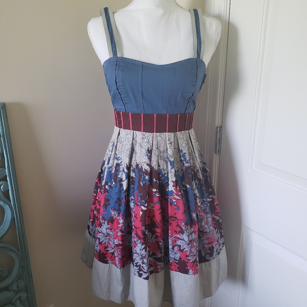 Multicolored printed dress